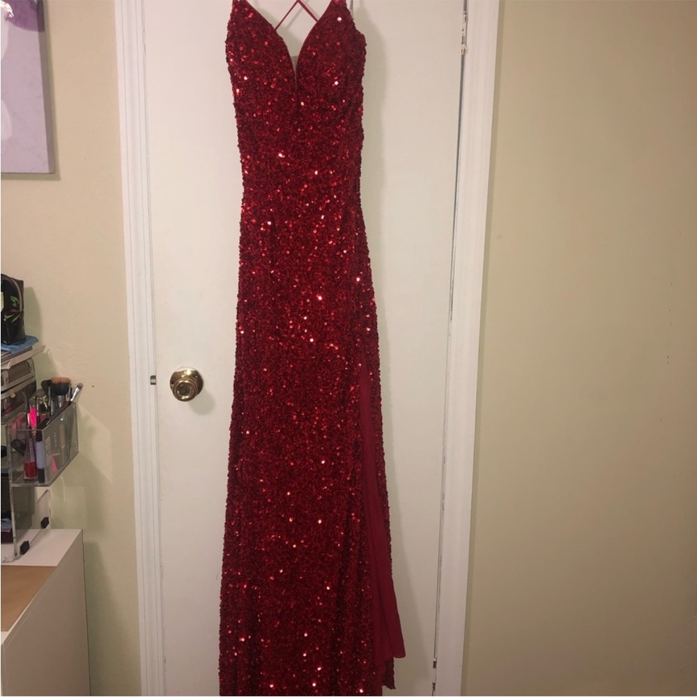Red Sophia Thomas Dress